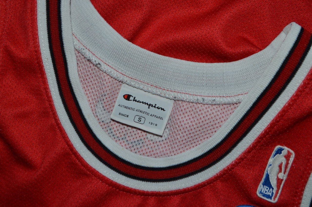 Champion × NBA CHICAGO BULLS USA GORDON BASKETBALL SHIRT JERSEY CHAMPION Size US S / EU 44-46 / 1 - 7 Thumbnail