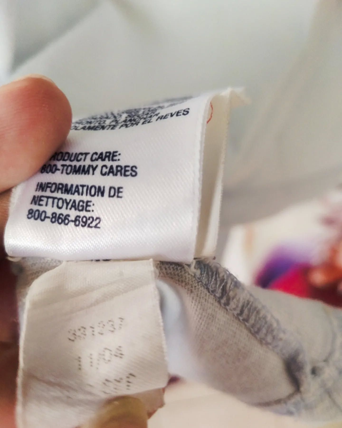 Tommy Hilfiger 2000s Tommy Hilfiger Denim Red Label Graphic Tee Size US M / EU 48-50 / 2 - 7 Thumbnail