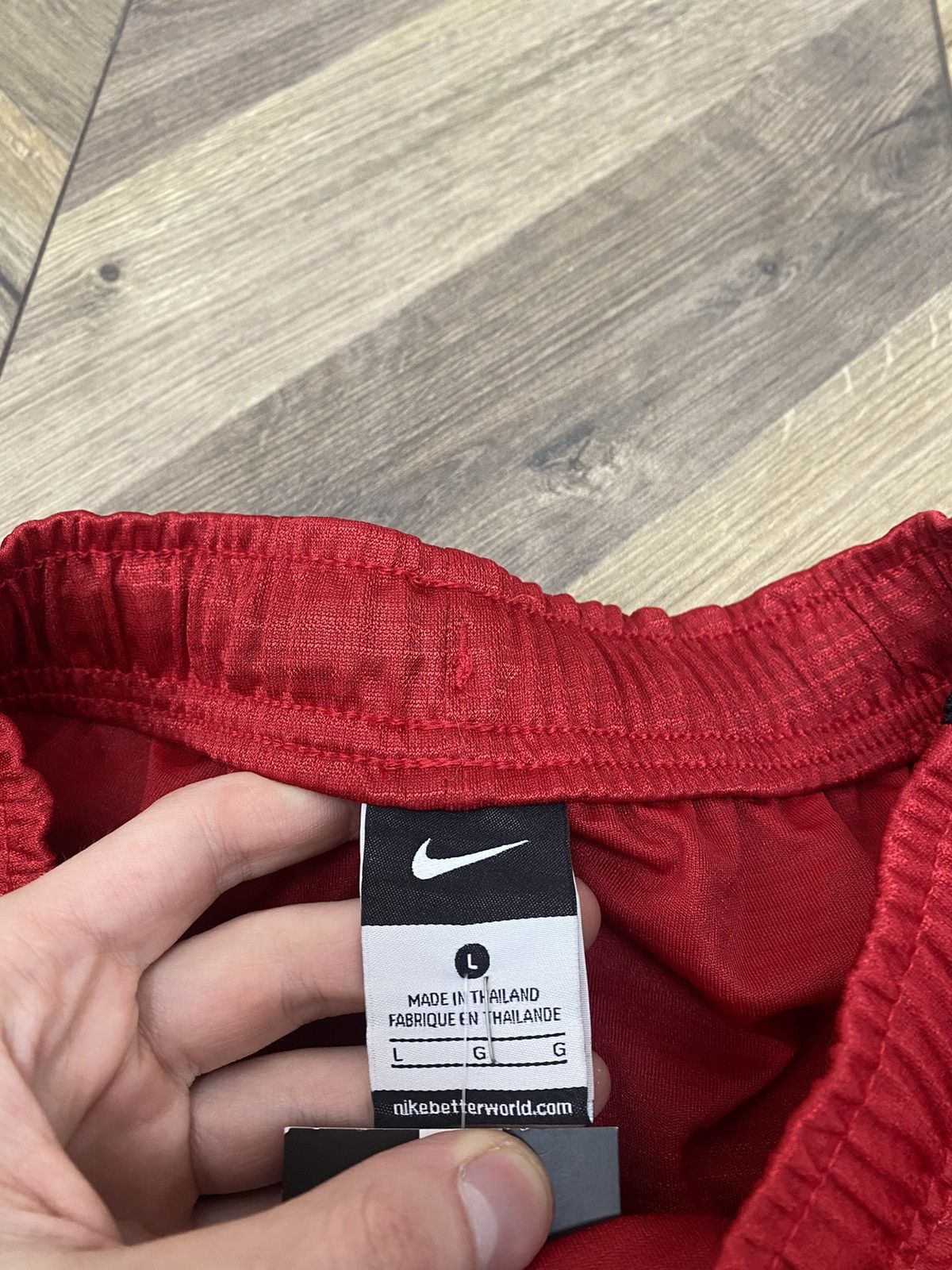 Nike × Vintage Vintage Nike Basketball shorts Size US 34 / EU 50 - 6 Thumbnail