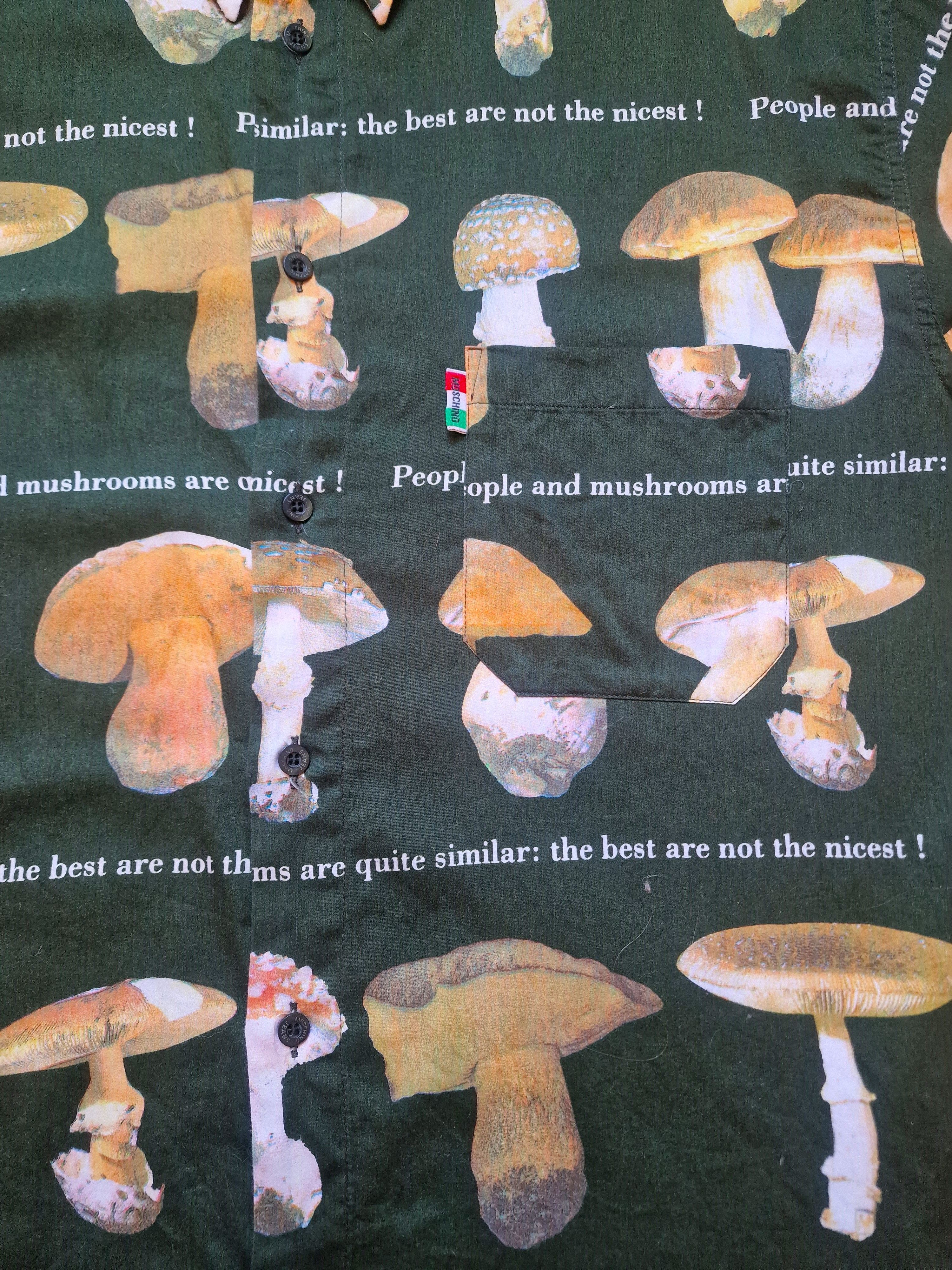 Moschino Moschino Mushroom Brown Weird Funny XL Tee Shirt T-shirt Size US XL / EU 56 / 4 - 4 Thumbnail