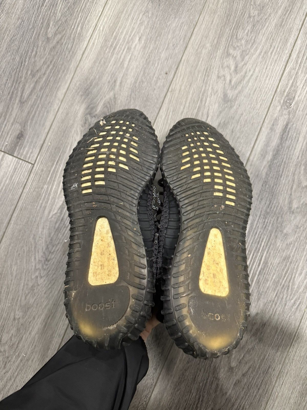 Yeezy Yeezy Boost 250 V2 Size US 10.5 / EU 43-44 - 8 Thumbnail