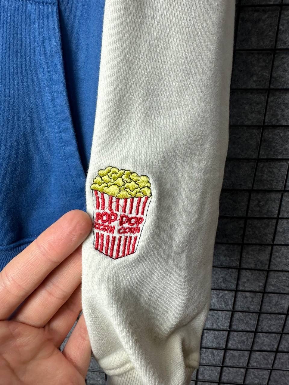 Band Tees × Rap Tees Childish hoodie welcome theme park size Xsmall Size US XS / EU 42 / 0 - 3 Thumbnail