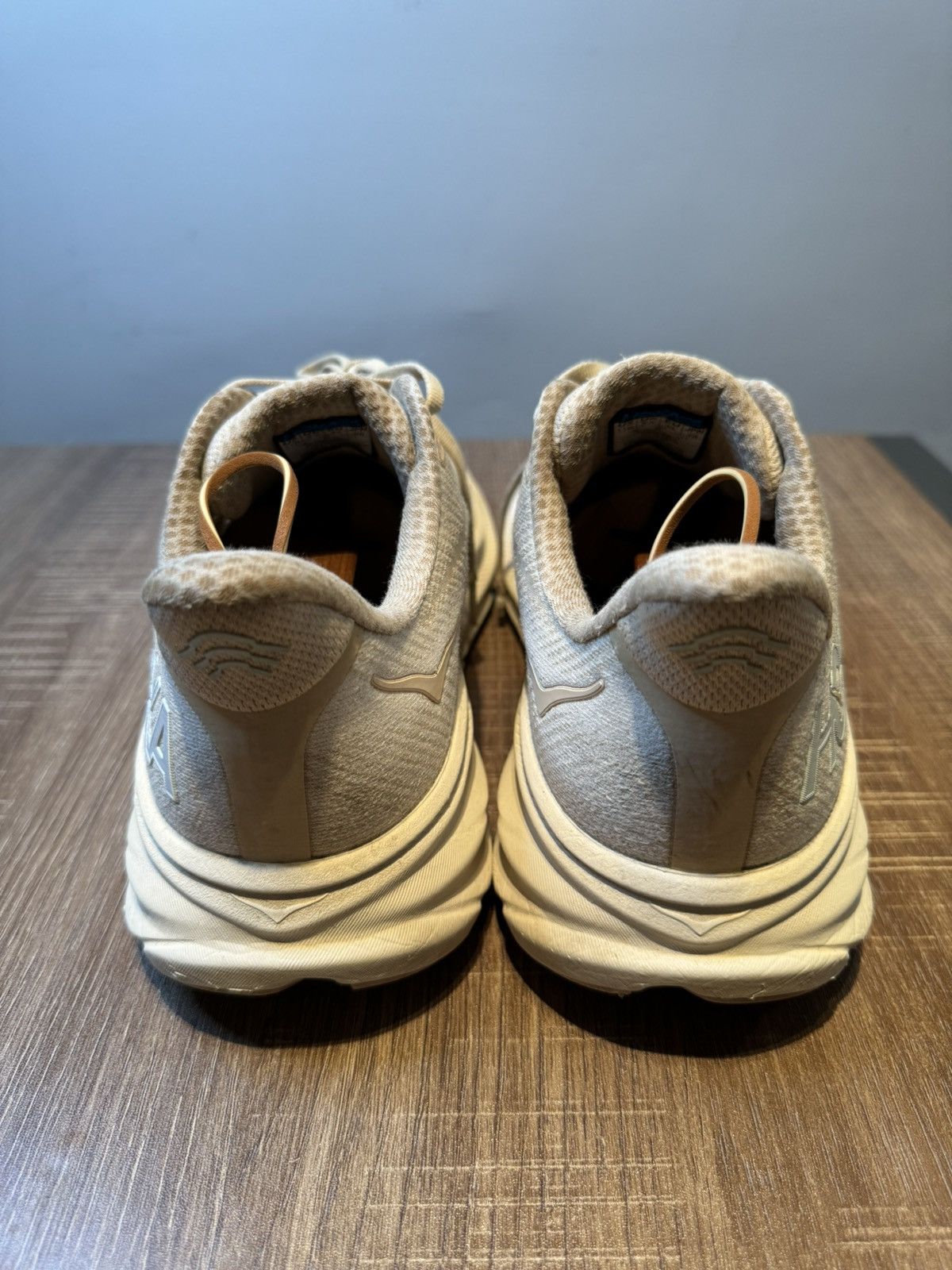 Hoka Hoka Clifton 9 Sneakers Women’s Size 11 B Eggnog Beige Ivory Size US 11 / IT 41 - 4 Thumbnail