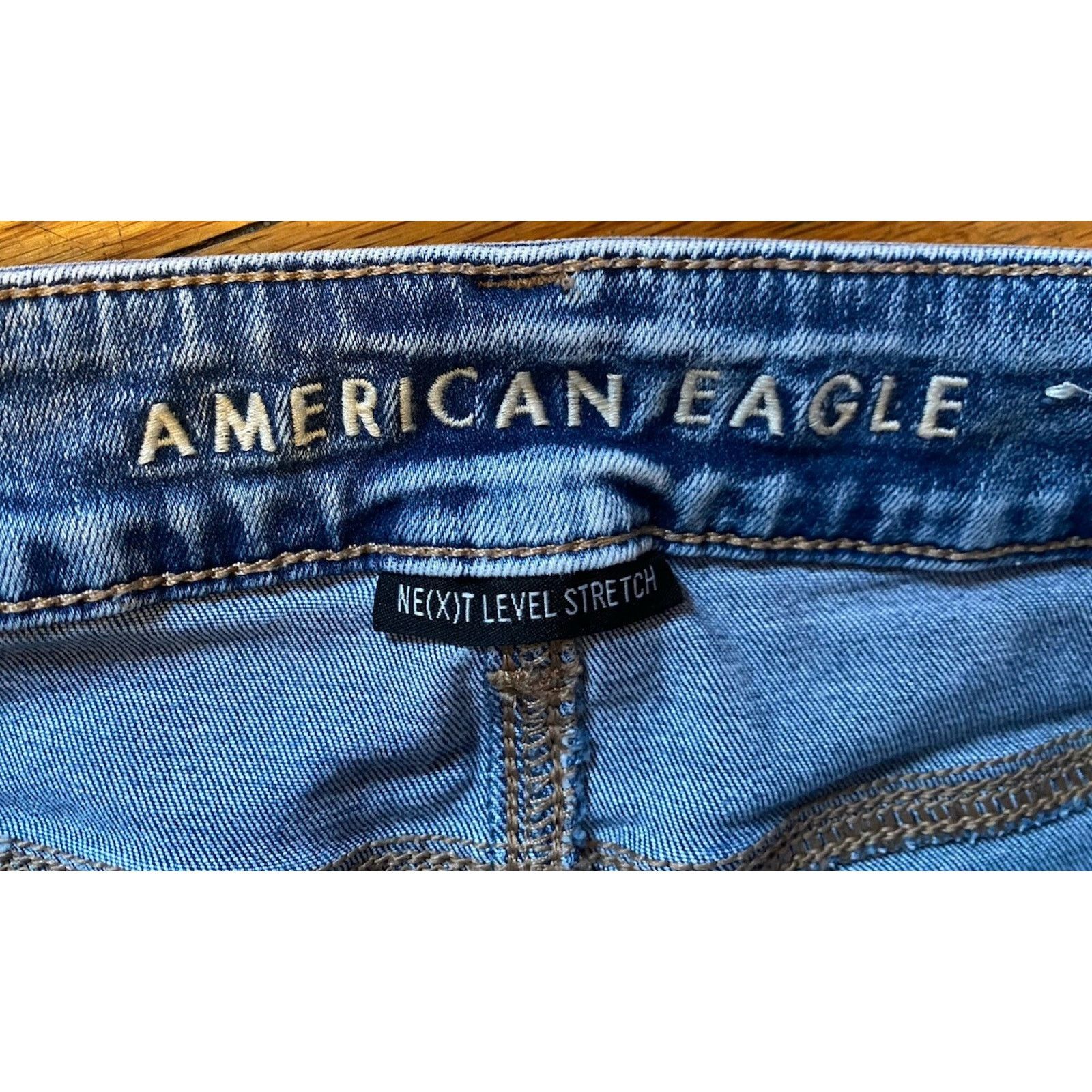 Next Level America Eagle Denim Distressed Stretch Jean Shorts Women’s 4 Size 27" / US 4 / IT 40 - 2 Thumbnail