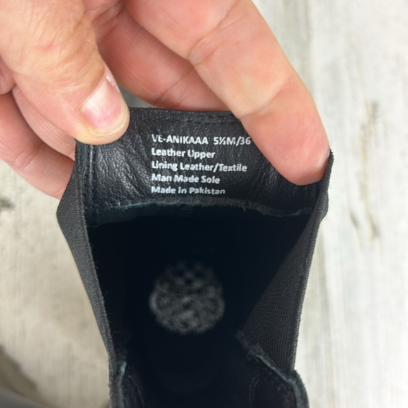 Vince Camuto Vince Camuto Anikaa womens 5 1/2M Black leather ankle boots Size US 5.5 / IT 35.5 - 10 Thumbnail