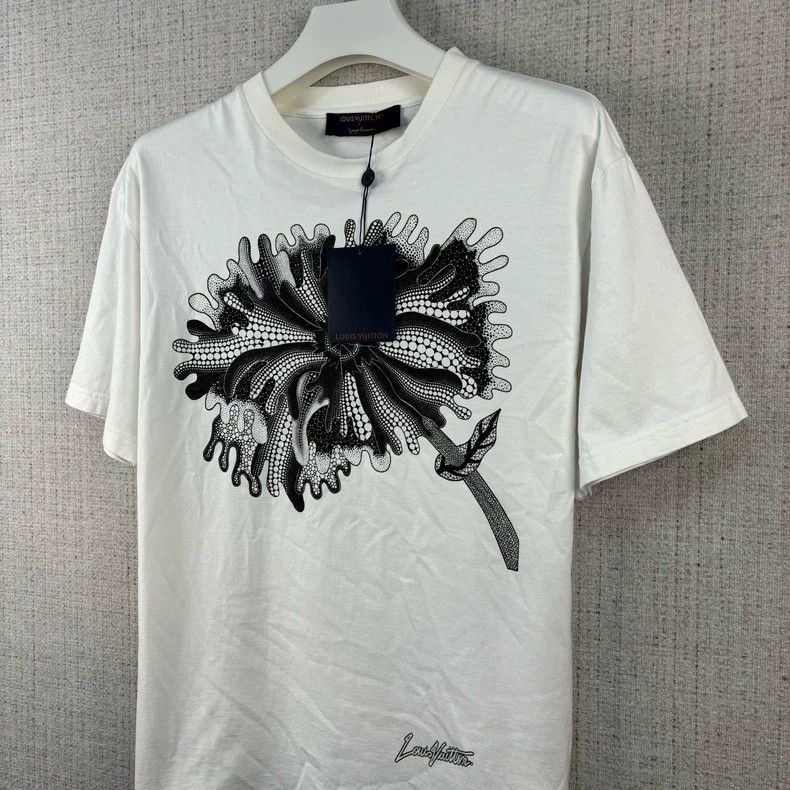 Louis Vuitton Louis Vuitton Yayoi Kusama co-branded SS23 psychedelic pri Size US M / EU 48-50 / 2 - 2 Thumbnail