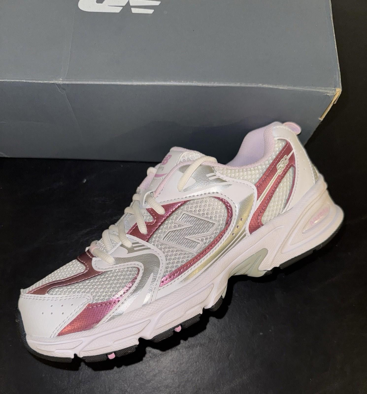 New Balance new balance 530 pink sugar Size 7 Size US 7 / EU 40 - 4 Thumbnail