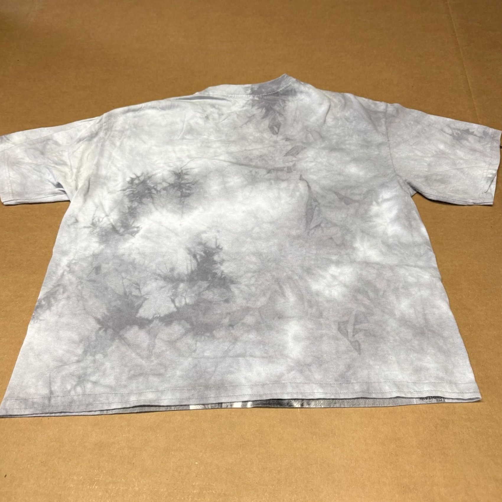 The Mountain The Mountain Mens Large Gray USA Flag Shirt - Patriotic Graphic Tee Size US L / EU 52-54 / 3 - 7 Thumbnail