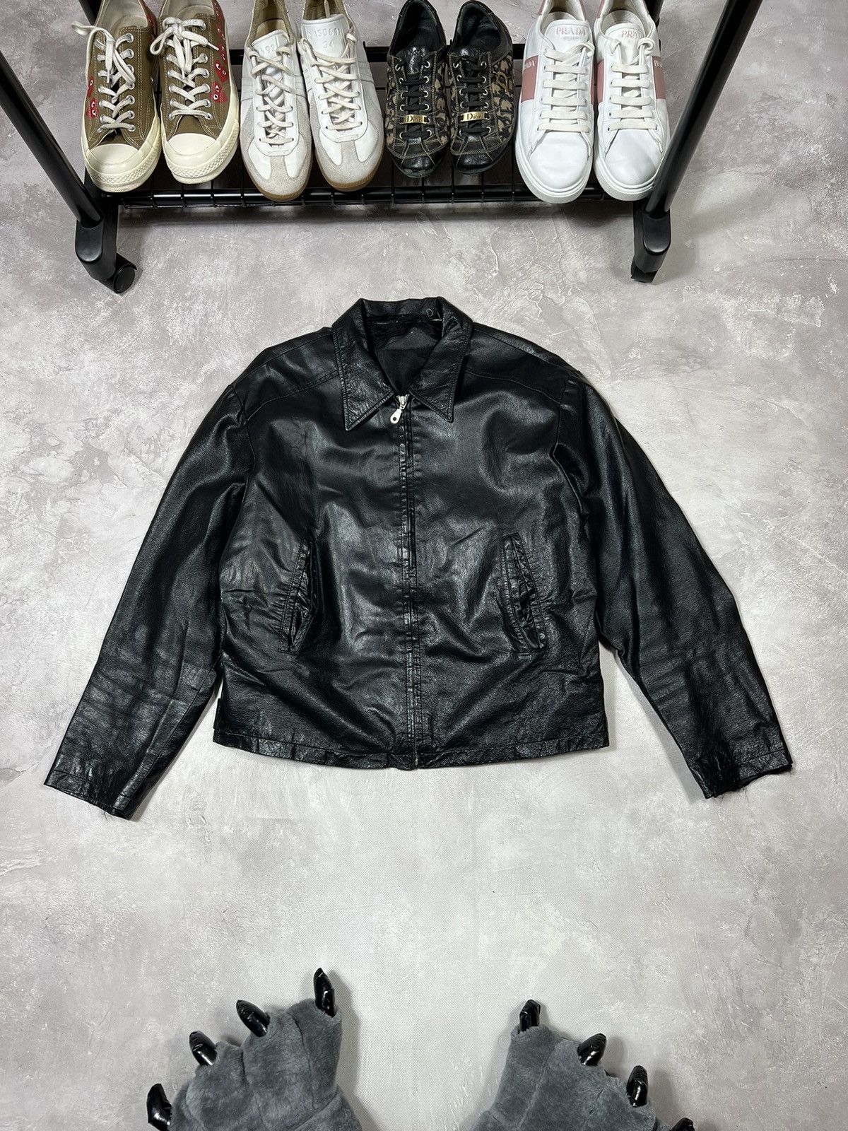 Vintage Leonardo Distressed Y2k Leather Jacket