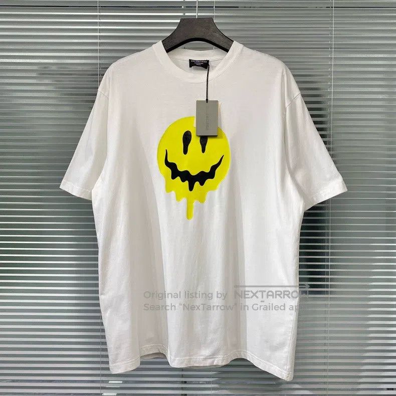 Balenciaga Balenciaga Short-sleeve T-shirt dissolve smile risk victor Size US M / EU 48-50 / 2 - 1 Thumbnail