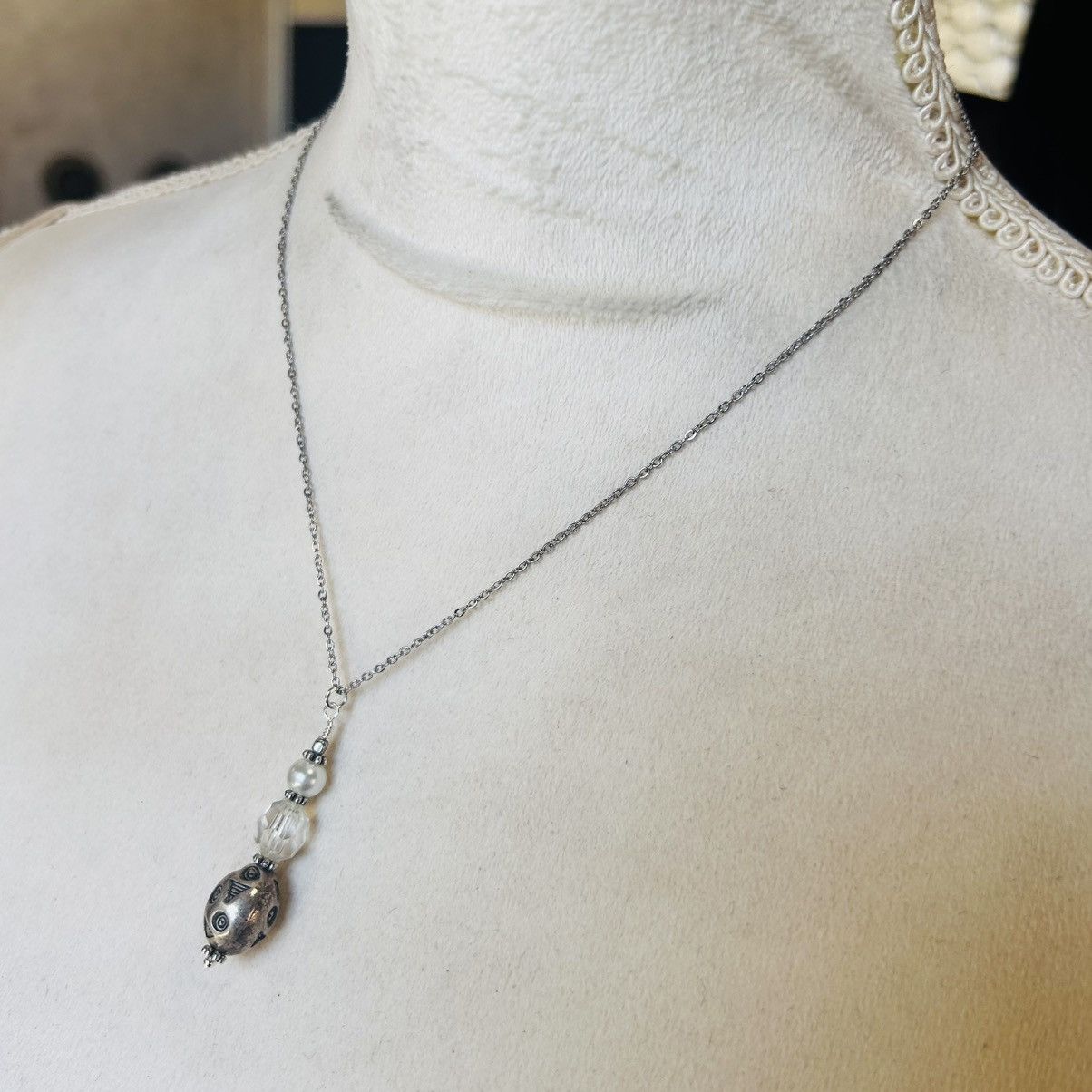 Handmade Handcrafted elegant pearl faceted crystal necklace set Size ONE SIZE - 6 Thumbnail