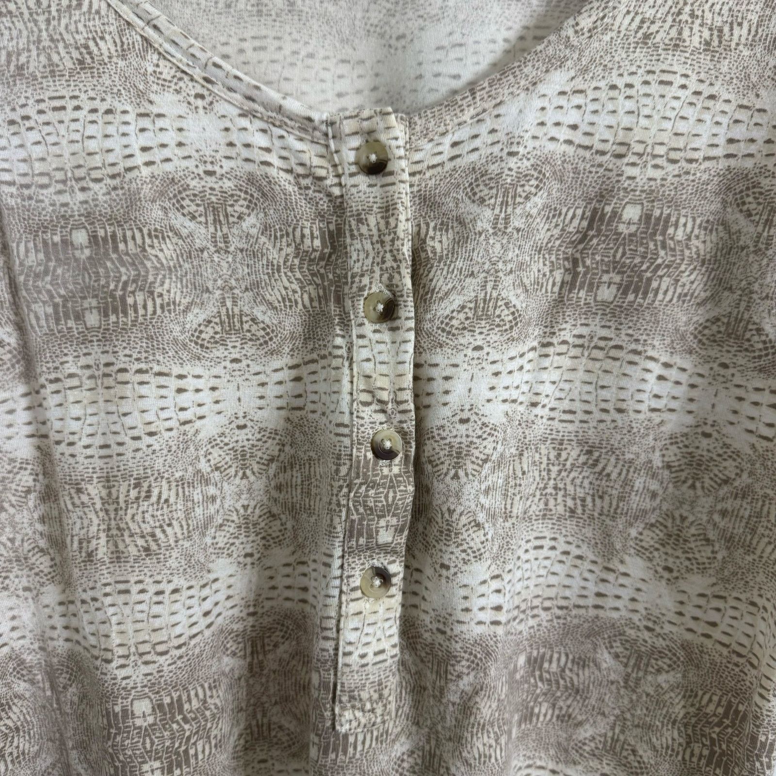 Other Kate Quinn Women’s Relaxed Lounge Henley Tee Neutral Croc XS Size XS / US 0-2 / IT 36-38 - 2 Thumbnail