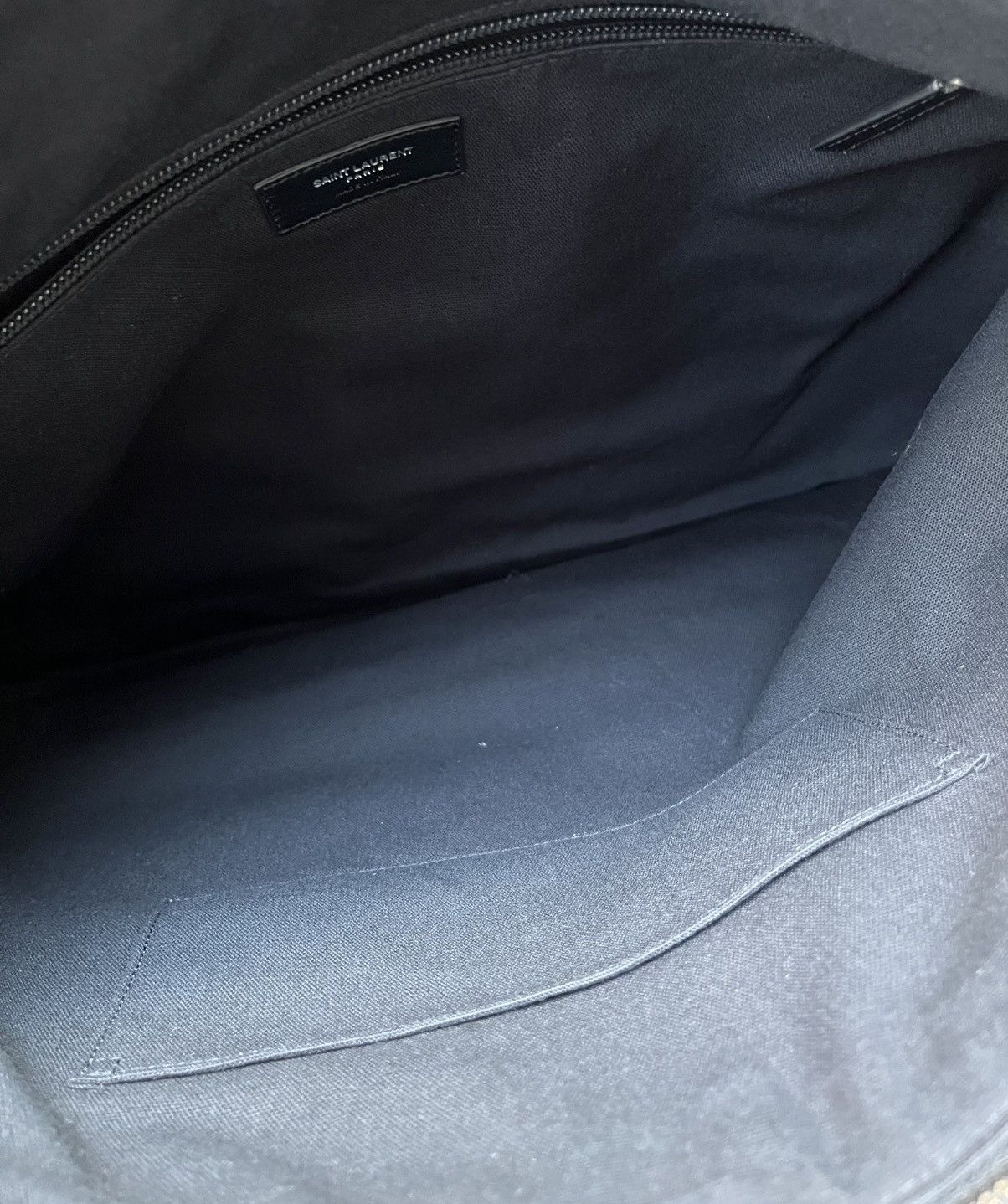 Saint Laurent Paris Rare Saint Laurent $2K Super Runway ID Convertible Bag XL Size ONE SIZE - 12 Thumbnail