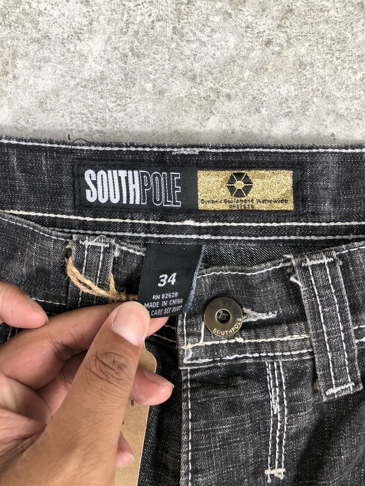 Southpole Southpole Baggy Jeans Hip Hop Distressed Jeans Size US 33 - 17 Thumbnail