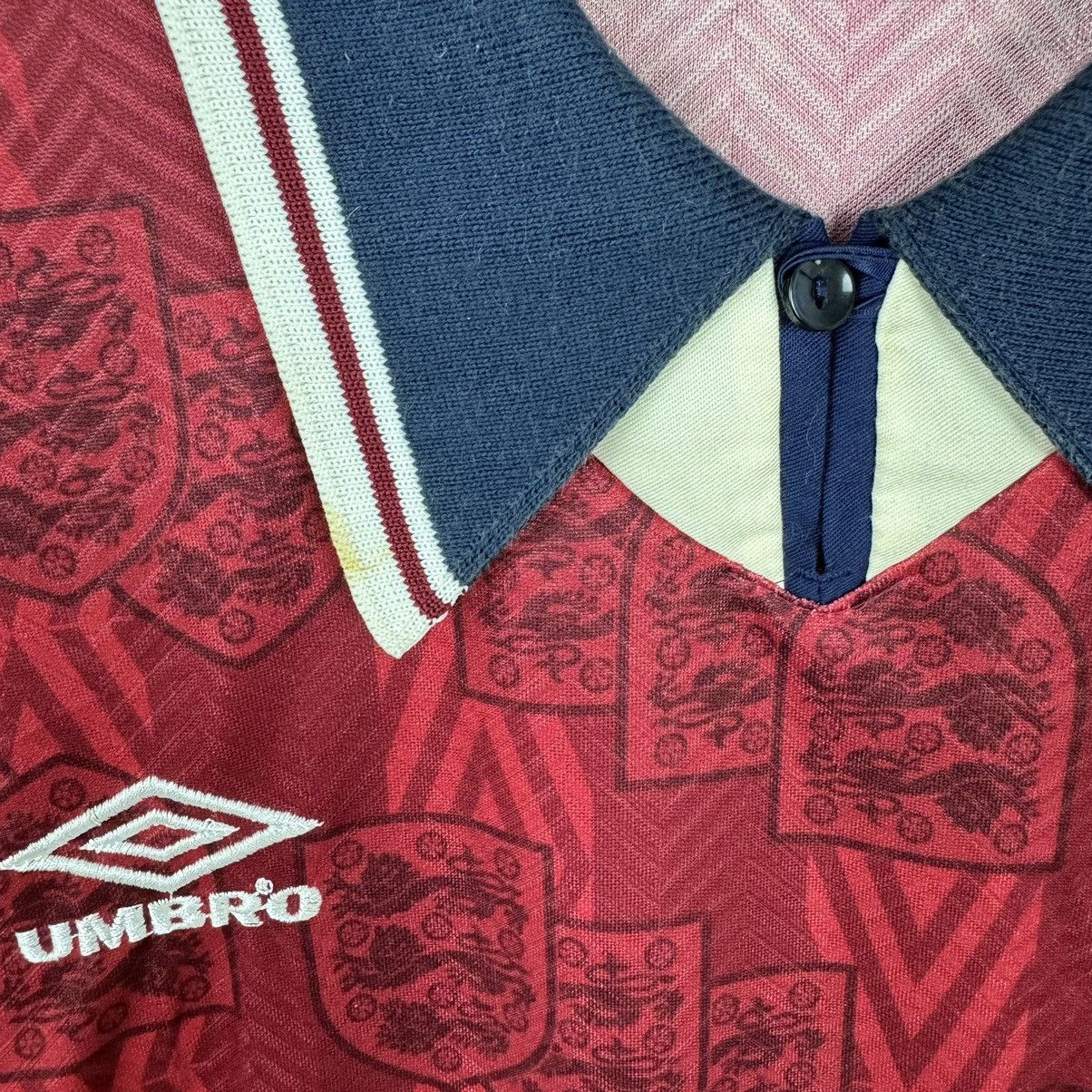 Vintage Vintage 90s England Jersey Umbro 1994/1995 Size US L / EU 52-54 / 3 - 7 Thumbnail