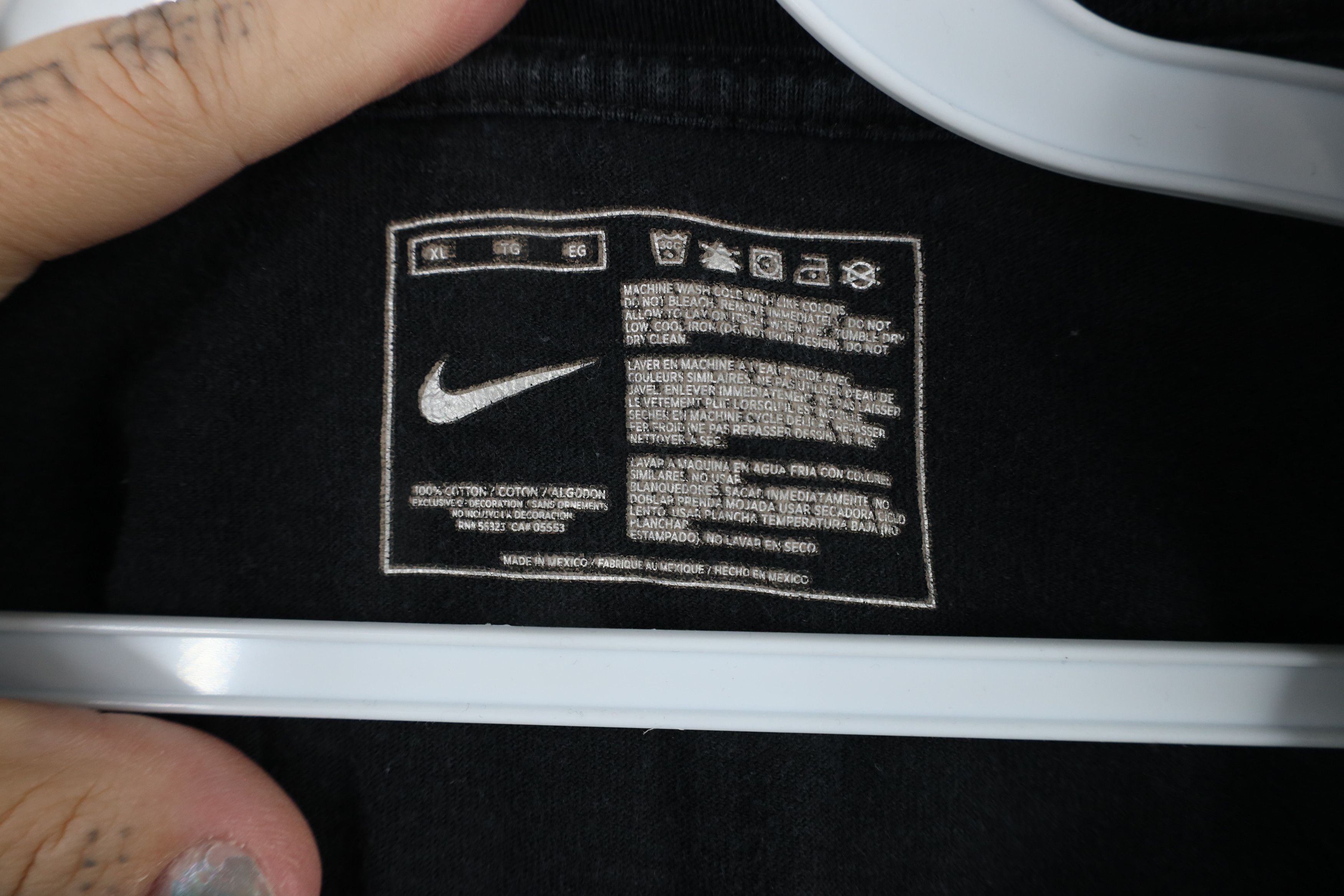 Nike × Vintage Vintage Nike Out Travis Scott Block Swoosh T-Shirt Black Size US XL / EU 56 / 4 - 7 Thumbnail