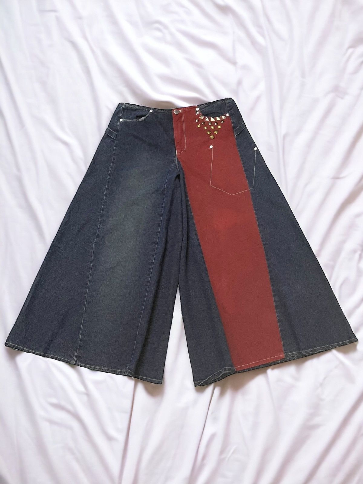 JNCO × Southpole × Wu-Tang Clan Los P’tites Bombes Super Wide Leg Studded Baggy Jorts Short Size US 30 / EU 46 - 1 Thumbnail