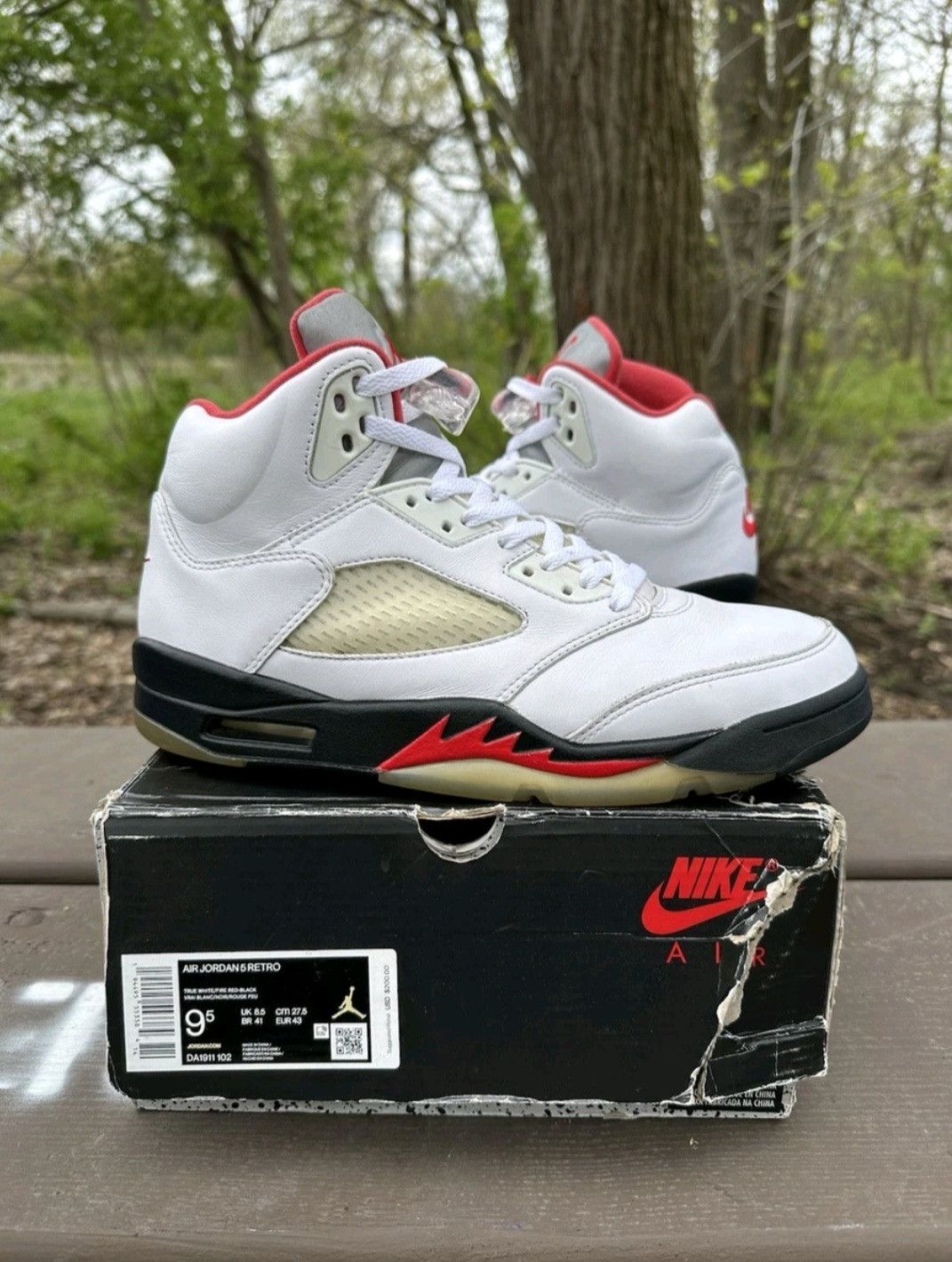 Jordan Brand Nike Air Jordan Retro 5 Fire Red 2020 DA1911102 Size 9.5 Men Size US 9.5 / EU 42-43 - 1 Thumbnail