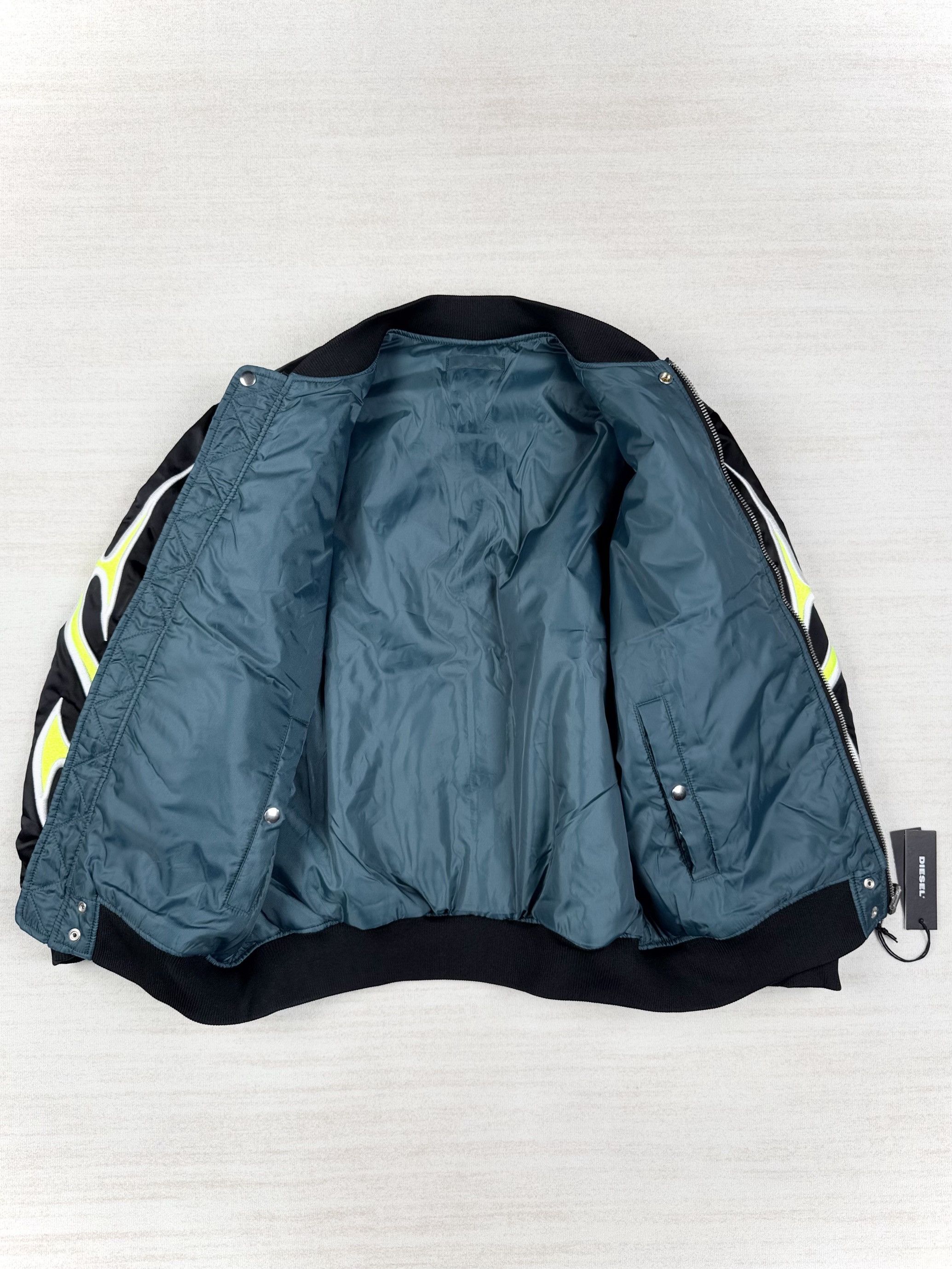 Diesel NEW WITH TAG* Diesel REVERSIBLE G Mart BOMBER Jacket Size US M / EU 48-50 / 2 - 9 Thumbnail