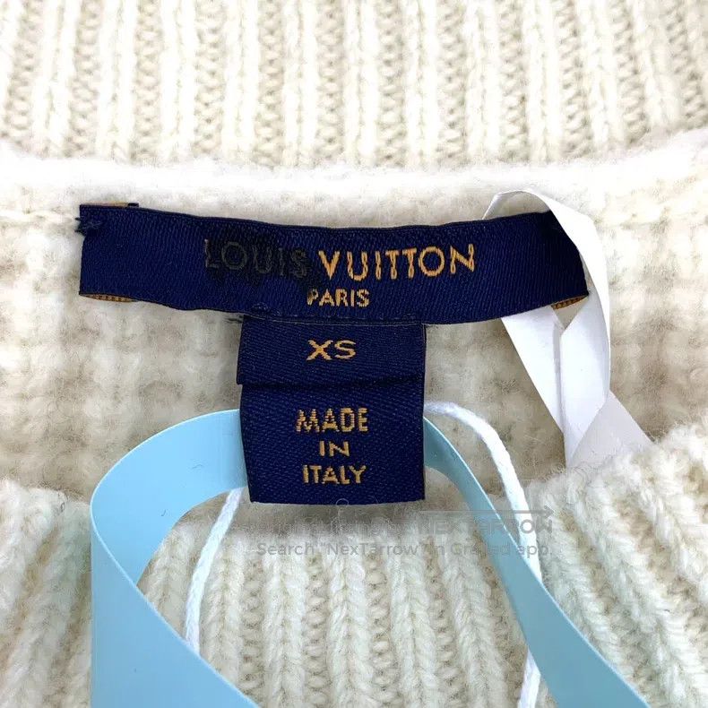 Louis Vuitton Louis Vuitton Crewneck Long-Sleeve Knit Sweater in Beige N Size US XS / EU 42 / 0 - 6 Thumbnail
