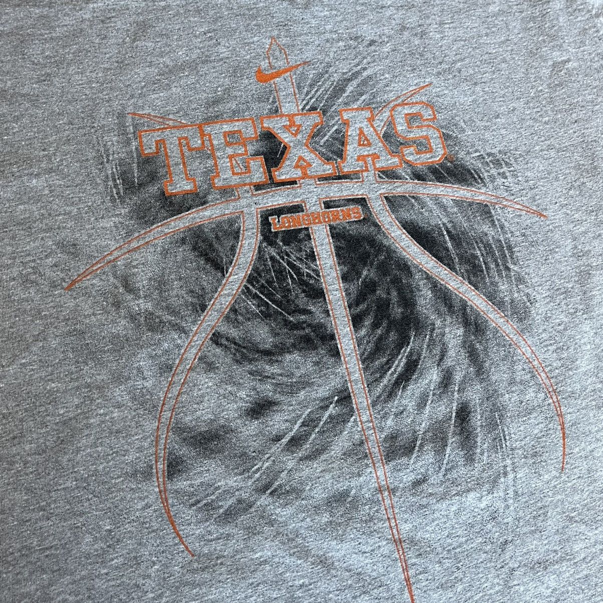 Nike × Vintage Vintage 2000s Nike Texas Longhorns Basketball Swoosh T Shirt Size US XL / EU 56 / 4 - 3 Thumbnail
