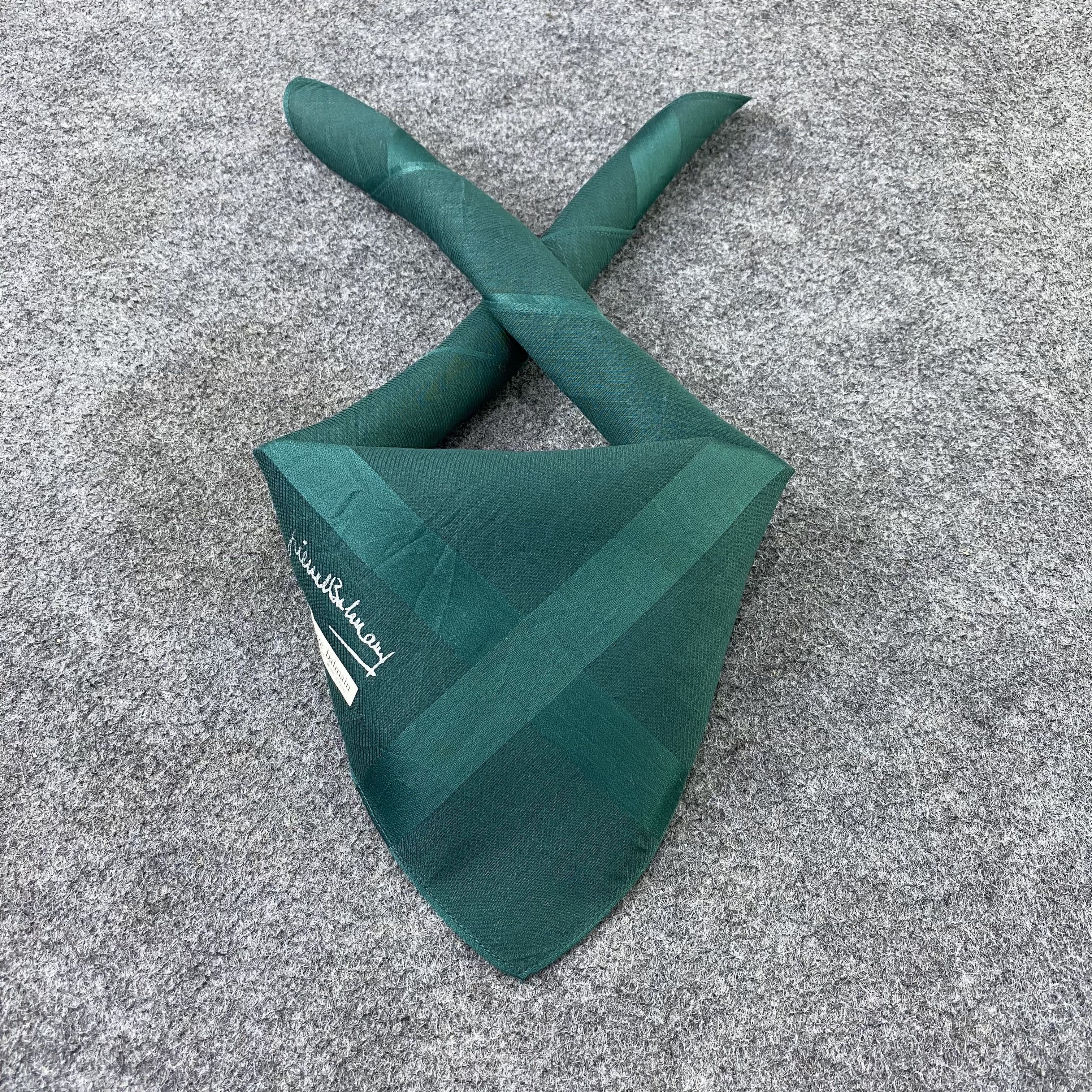 Pierre Balmain Pierre Balmain Handkerchief / Bandana / Neckerchief-B1297 Size ONE SIZE - 2 Thumbnail