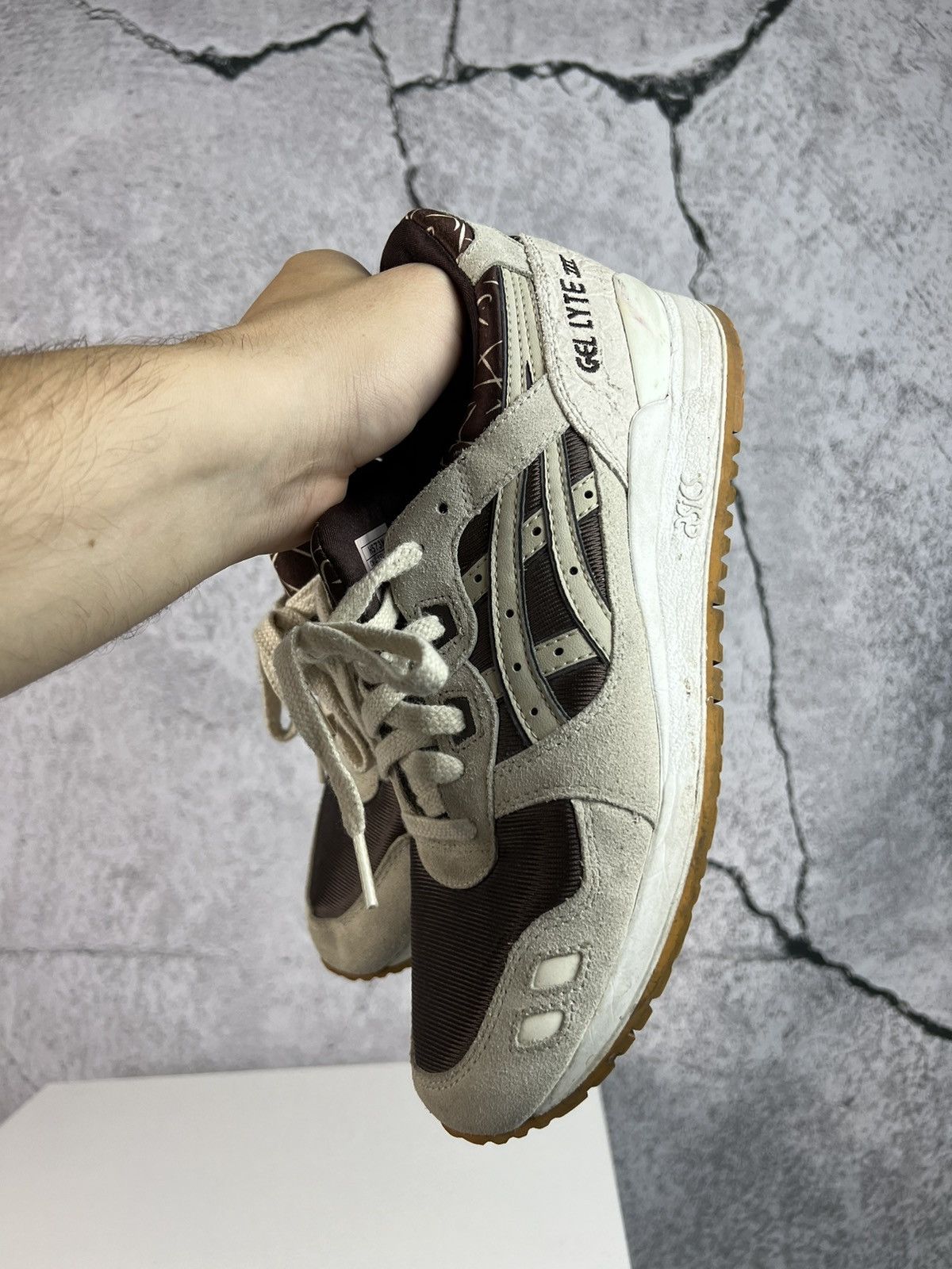 Asics Asics Gel-Lyte III Valentine Pack Chocolate Dark Brown/Sand Size US 9.5 / IT 39.5 - 6 Thumbnail