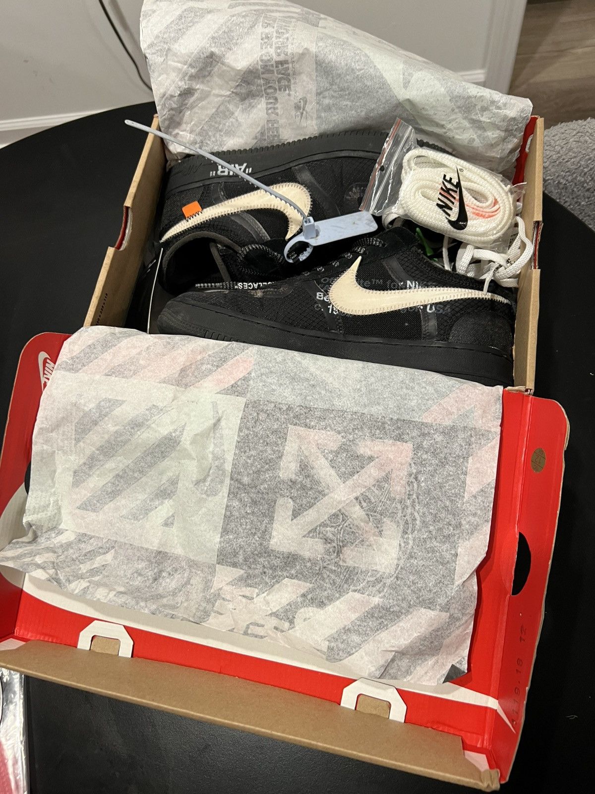 Nike × Off-White Holy Grailed Off White Nike Air Forces Size US 9.5 / EU 42-43 - 2 Thumbnail