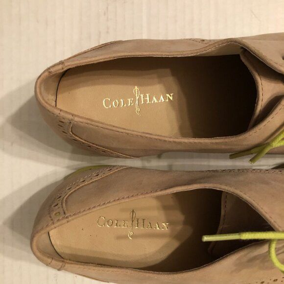 Cole Haan Cole Haan women's new tan Oxford casual shoes size: 9.5B Size US 9.5 / IT 39.5 - 3 Thumbnail