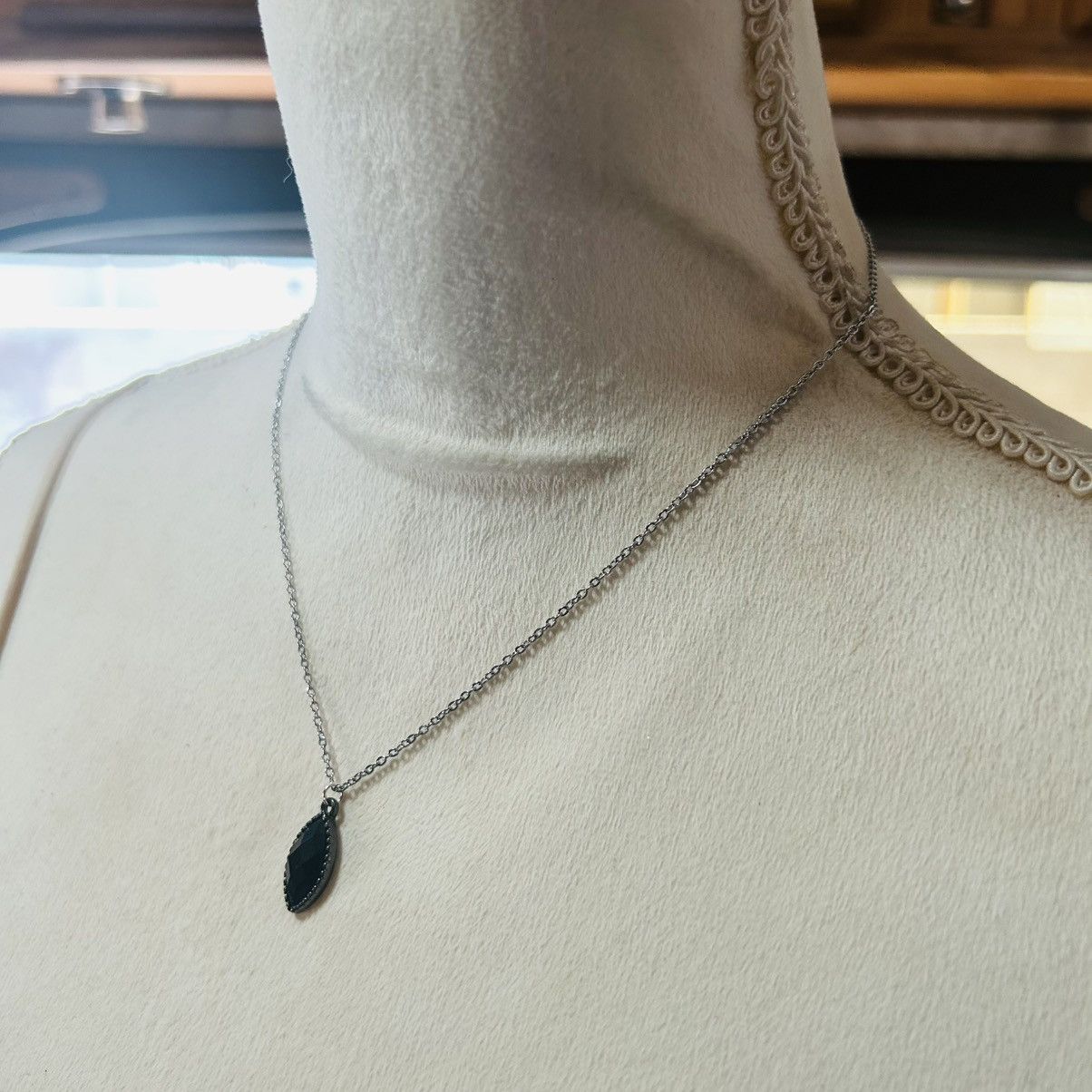 Handmade Handcrafted vintage faceted dome jet black glass necklace Size ONE SIZE - 3 Thumbnail