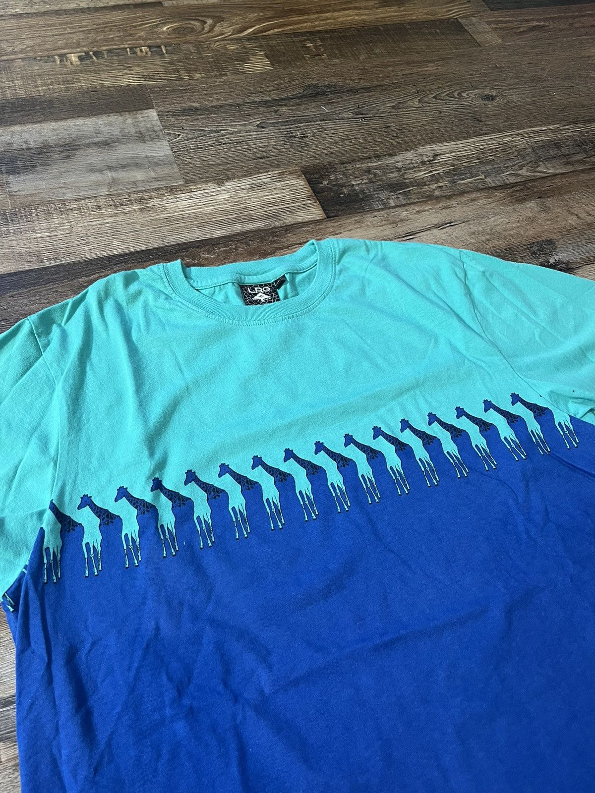 LRG Lrg t-shirt Size US XL / EU 56 / 4 - 2 Thumbnail