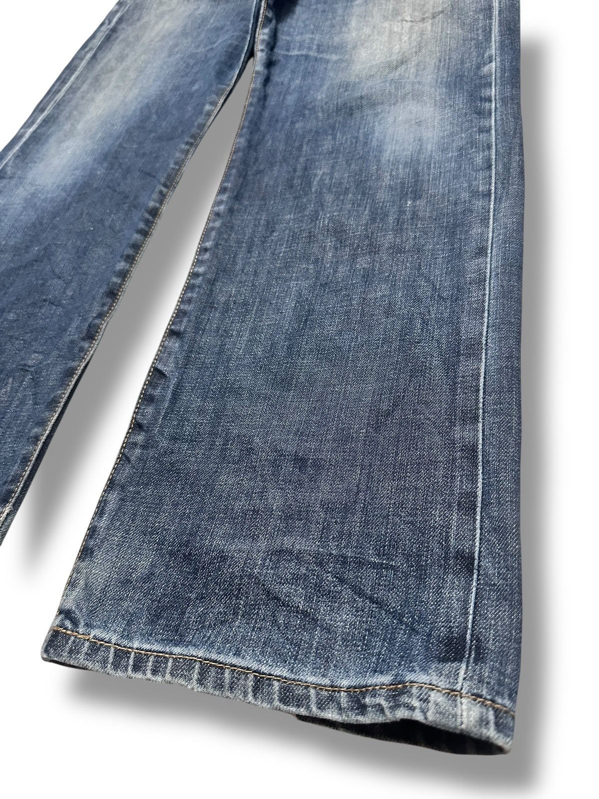 Levi's Levi’s 501 Vintage Regular Straight Leg Jean With Faded Wash Size US 32 / EU 48 - 15 Thumbnail