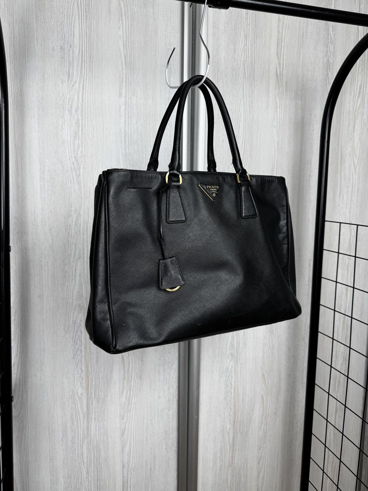 Prada Prada Black Saffiano Lux Leather Large Gardener's Tote Bag Size ONE SIZE - 5 Thumbnail