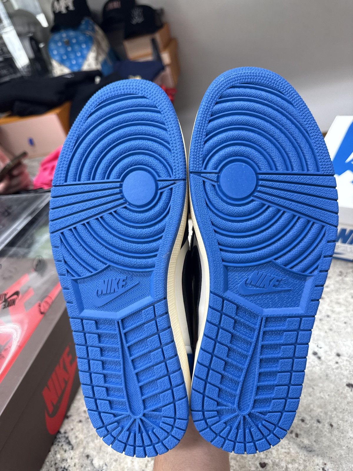 Nike × Travis Scott Travis Scott Fragment Sp Lows Size US 10.5 / EU 43-44 - 6 Thumbnail