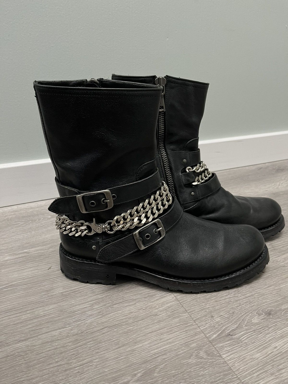 John Varvatos Lugged chain boot. 8 Size US 8 / EU 41 - 13 Thumbnail