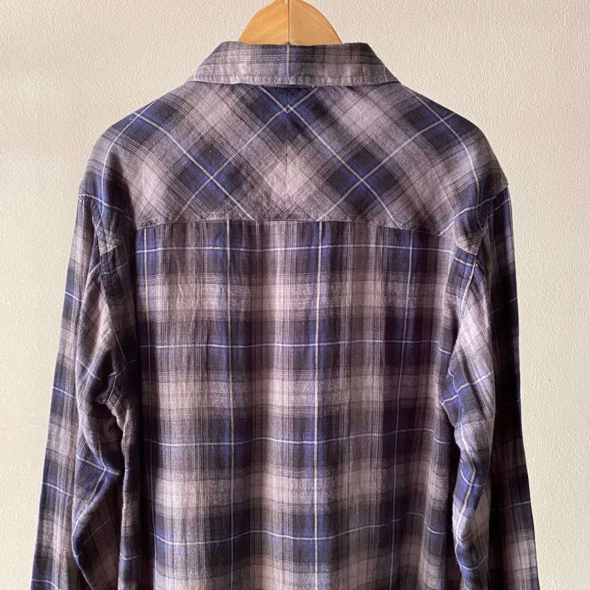 Neighborhood Neighborhood MEDIUM-REGULAR Navy Plaid Flannel Shirt Size US M / EU 48-50 / 2 - 23 Thumbnail