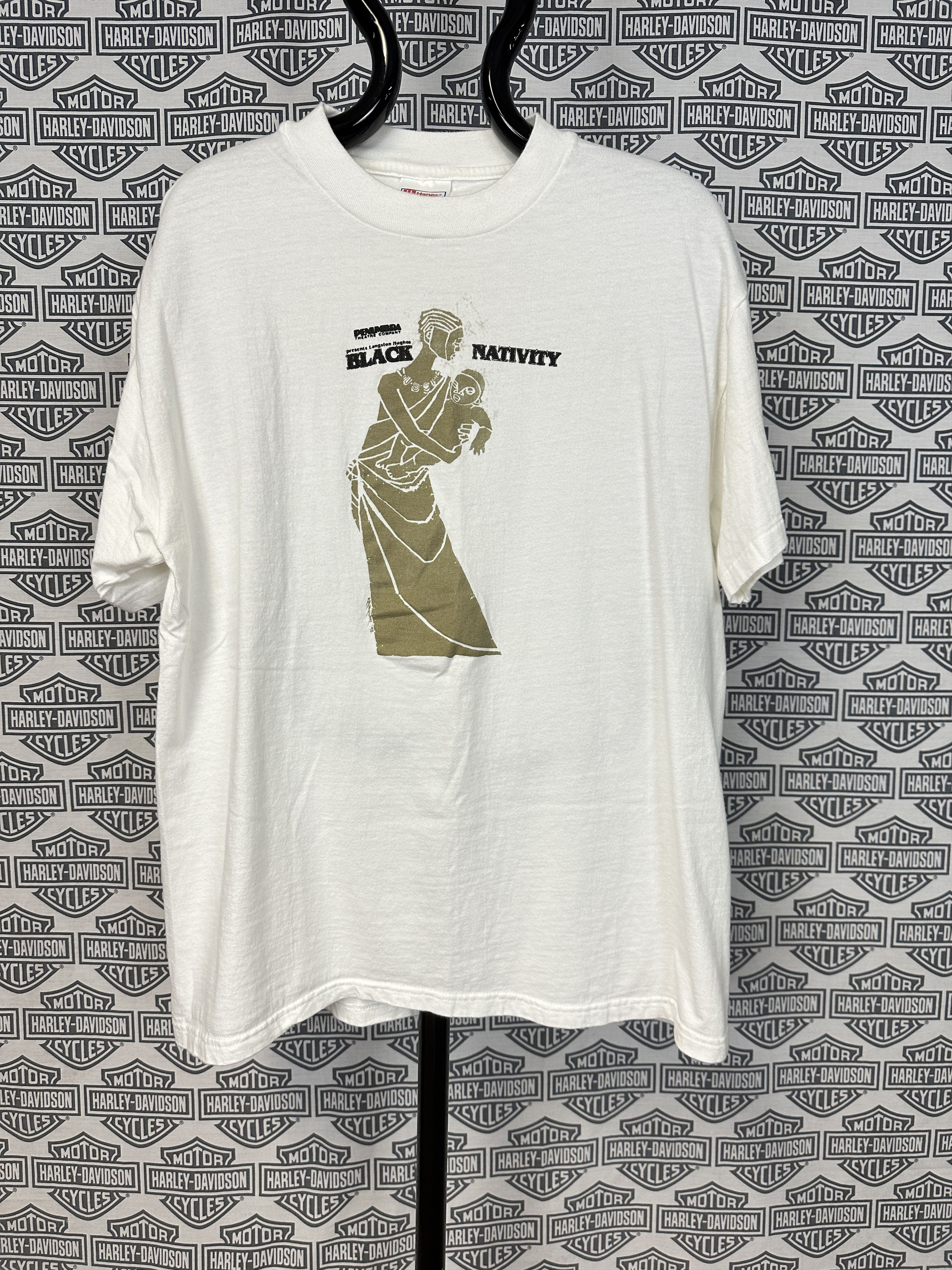 Hanes × LITTLE AFRICA × Vintage Vintage 90s Black African Art Single Stitch T-Shirt Large Size US L / EU 52-54 / 3 - 1 Thumbnail