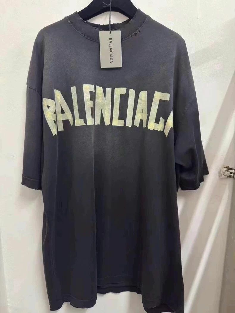 Balenciaga Balenciaga Masking Tape Short Sleeve Size US S / EU 44-46 / 1 - 1 Thumbnail