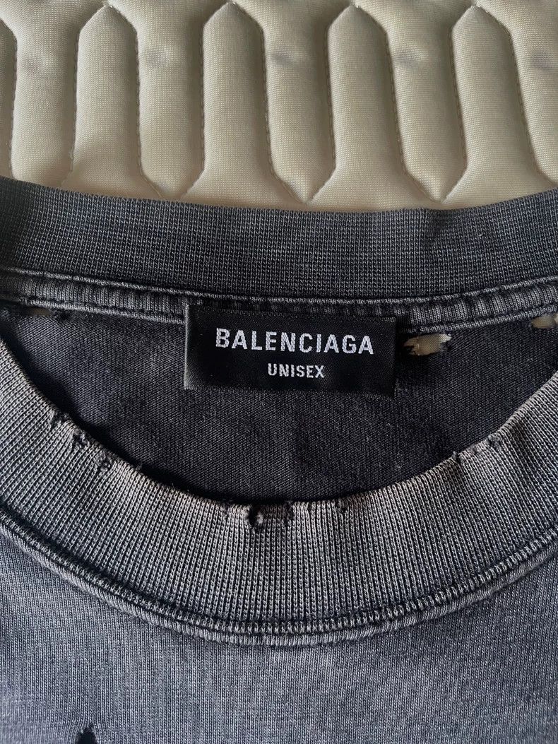 Balenciaga Balenciaga Knife to cut holes, wash scissors to make old T Size US XS / EU 42 / 0 - 2 Thumbnail
