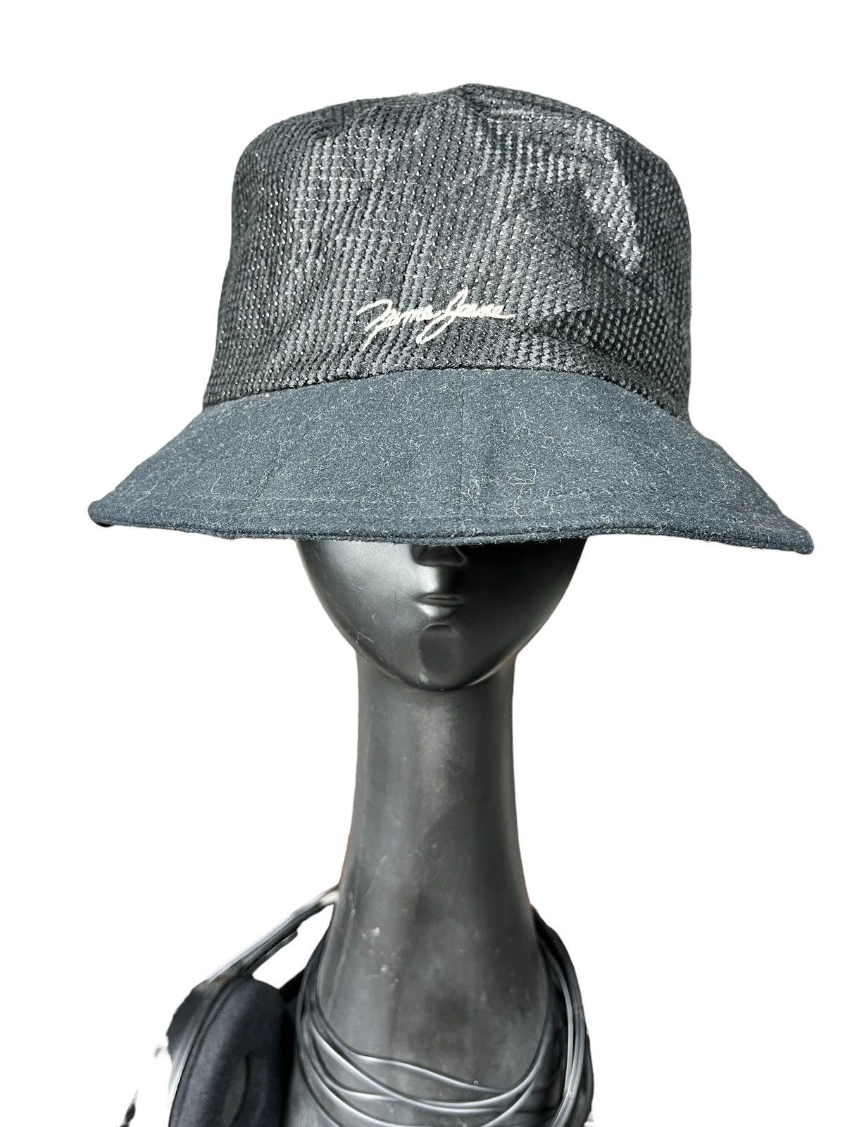 Designer 1997 Shirley de Dienes Norma Jeane Marilyn Monroe Bucket Hat Size ONE SIZE - 1 Thumbnail