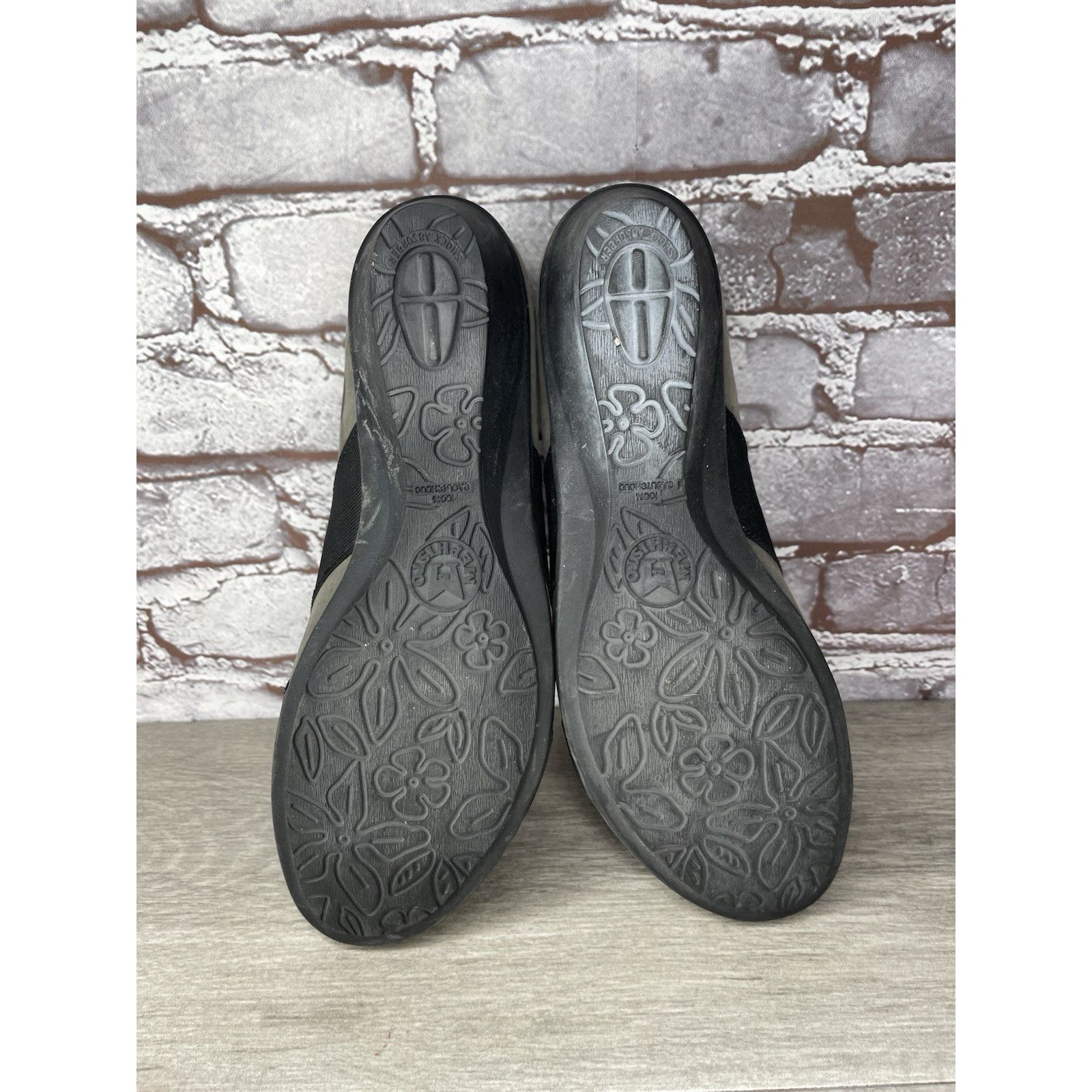 Mephisto Mephisto Aline Gray Nubuck Leather Black Strap Wedge Shoes W Size US 8.5 / IT 38.5 - 22 Thumbnail