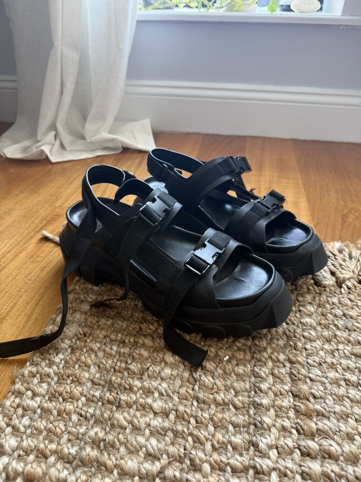 Rick Owens Rick Owens tractor sandals | Grailed