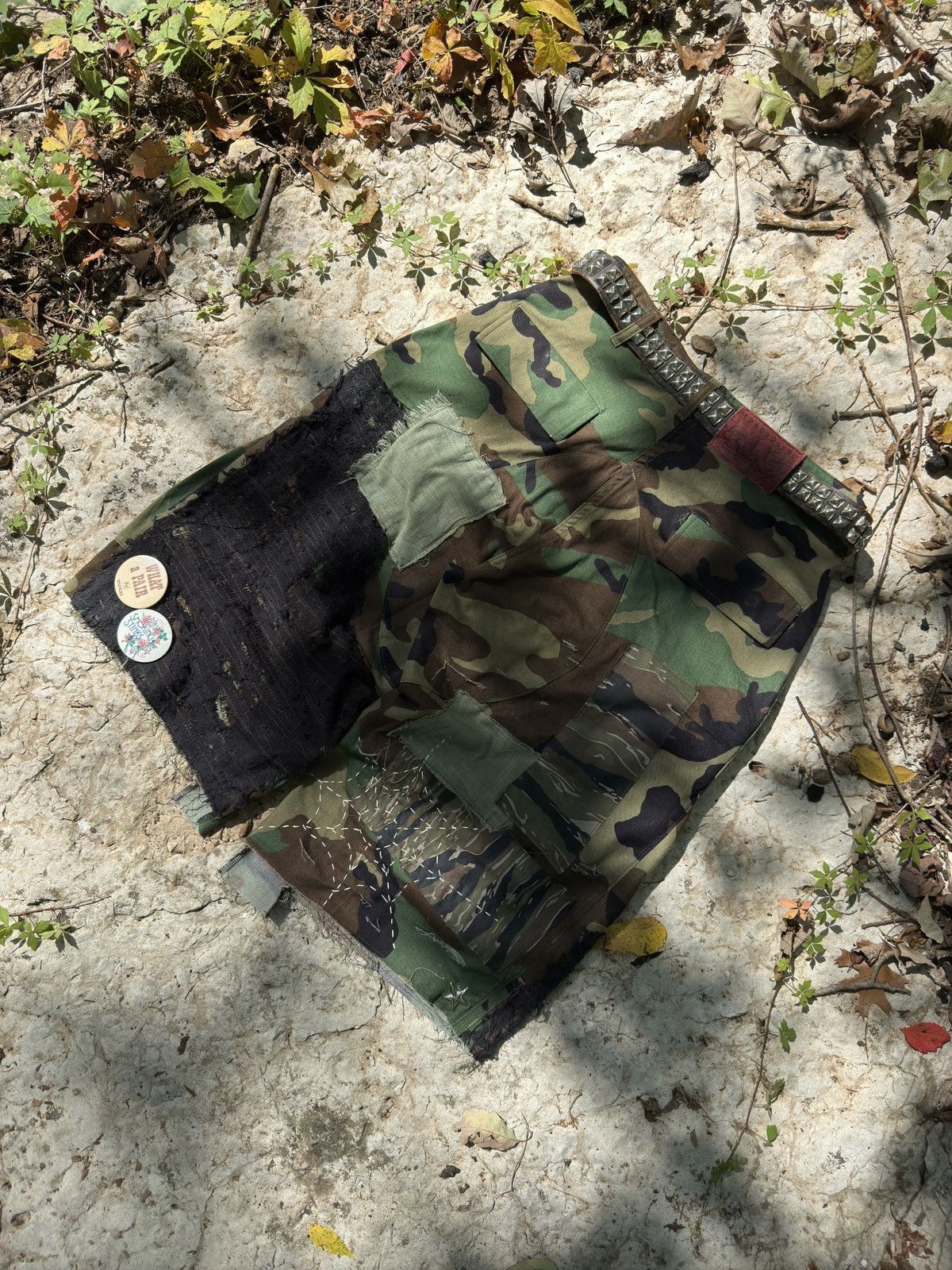 Other Reworked Military Shorts - Boro/Sashiko Detail Size US 32 / EU 48 - 4 Thumbnail