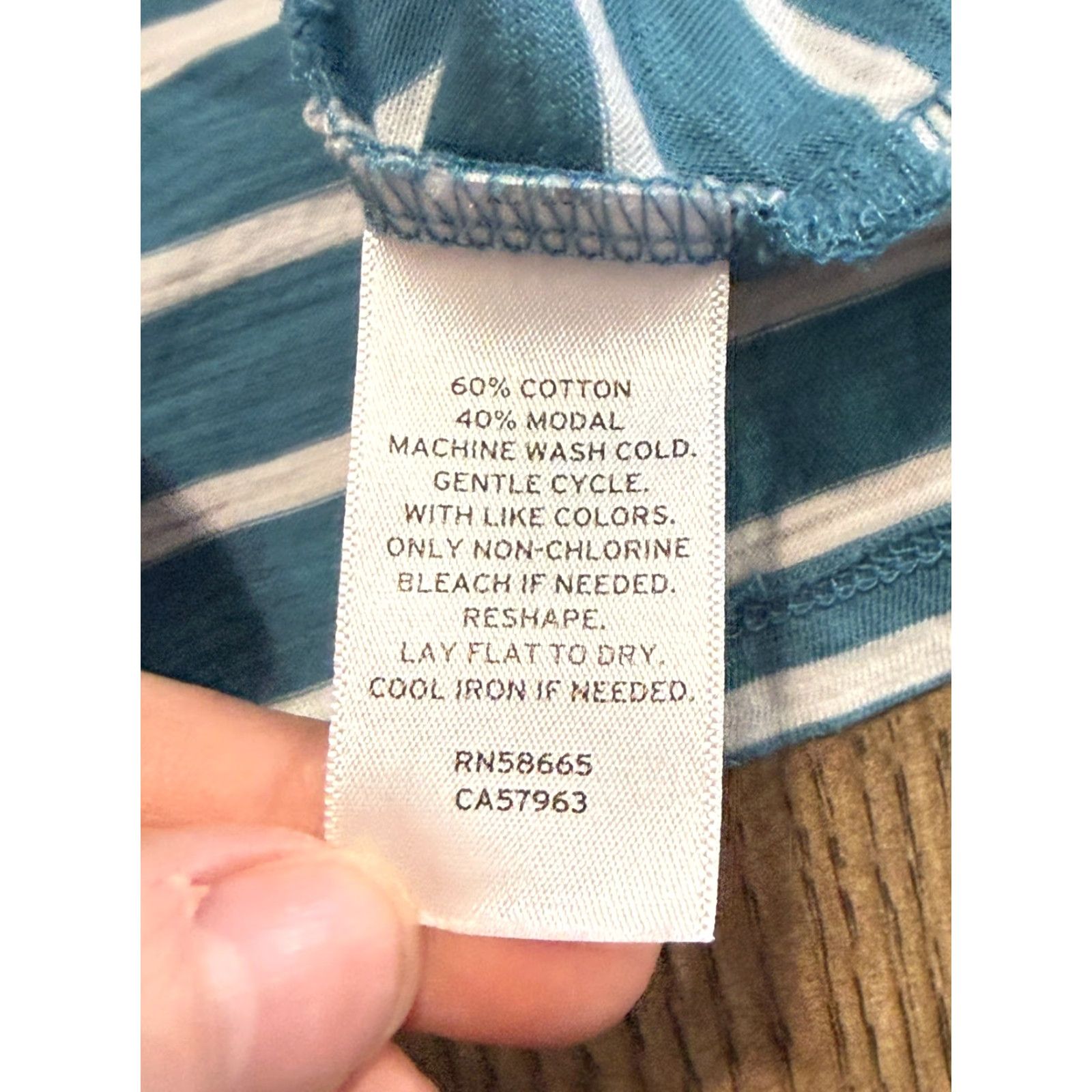 Vintage Caslon Shirts Women Short Sleeve V-Neck Striped Lightweight Blue Medium T-Shirt Casual Womens Size M / US 6-8 / IT 42-44 - 5 Thumbnail