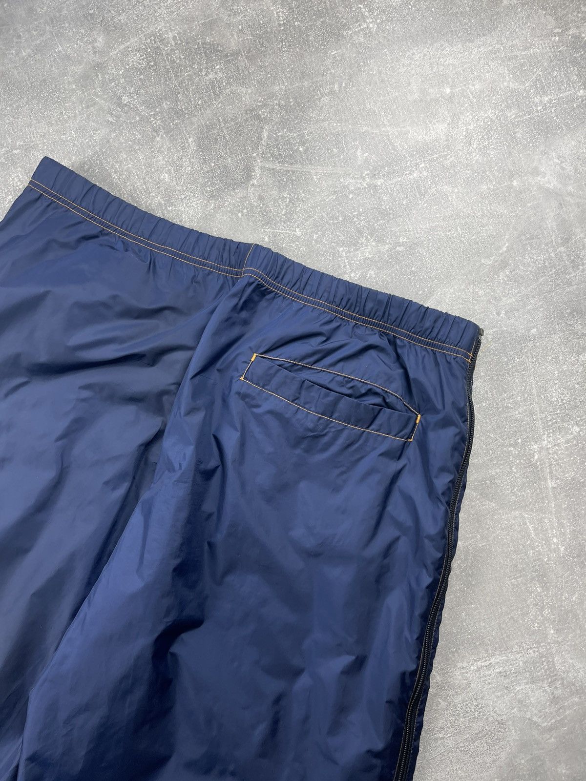 Nike Nike Vintage 2000s Track Pants Navy Blue Full Zip Open Size US 34 / EU 50 - 9 Thumbnail