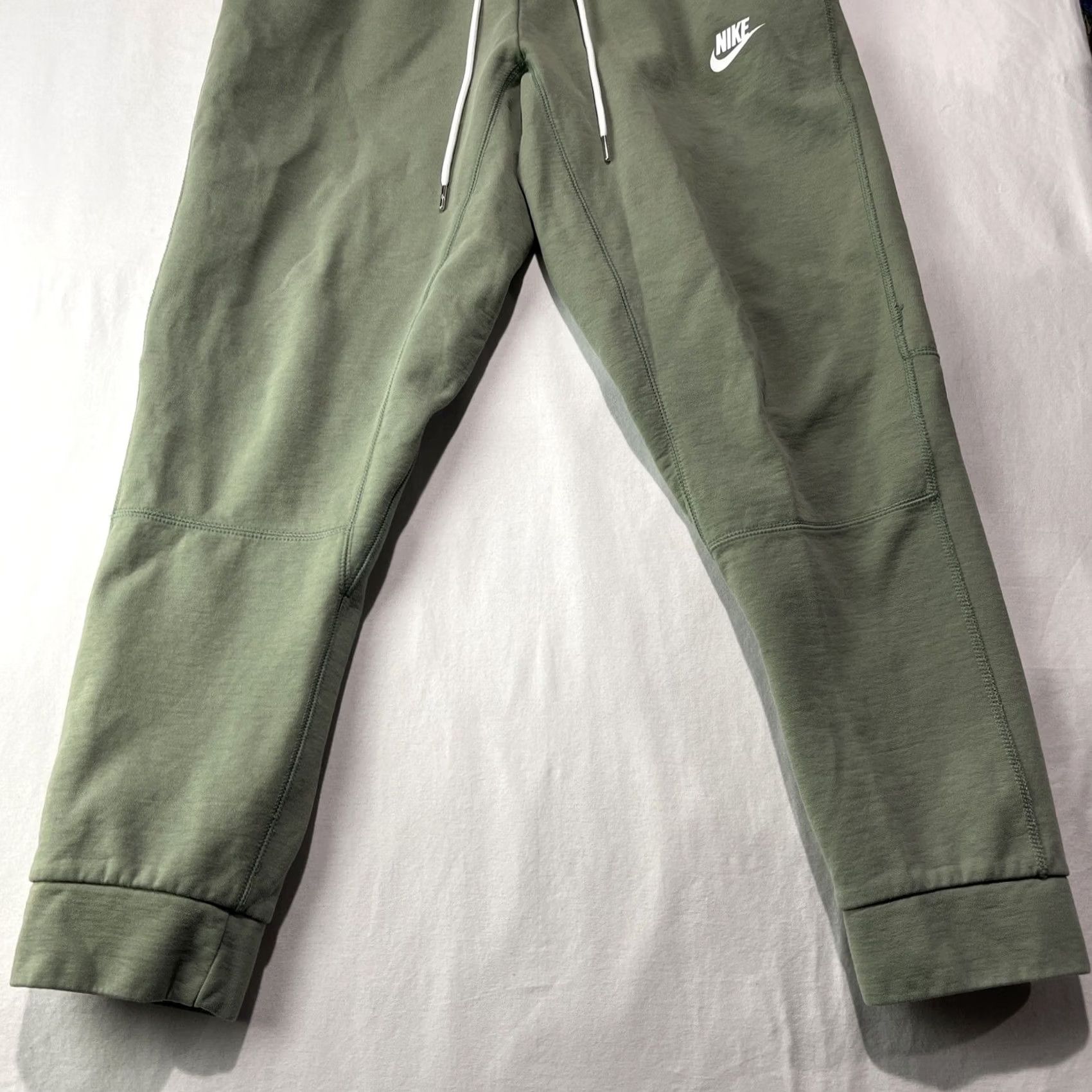 Nike Nike Fleece Joggers Pants Men Medium Green NSW Modern Athletic Casual Tapered Pockets DJ0367-378 Size US 31 - 3 Thumbnail