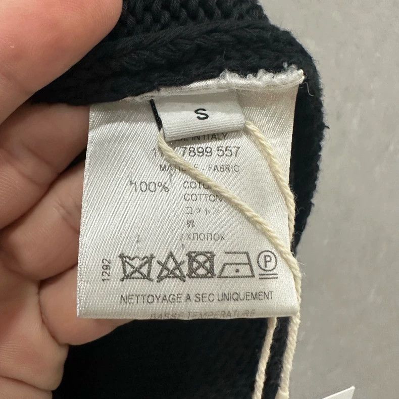 Givenchy Givenchy Black destroyed knit sweater size S S Size US S / EU 44-46 / 1 - 5 Thumbnail
