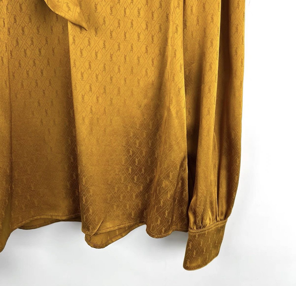 Saint Laurent Paris Saint Laurent Letter Print Silk Shirt with Strap Design K12 Size XXS / US 00 / IT 34 - 6 Thumbnail