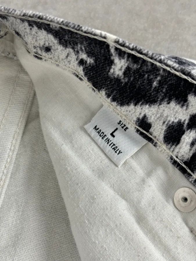 Roberto Cavalli AW1999 Roberto Cavalli White & Black Fur Effect Fury Pants Size 28" / US 6 / IT 42 - 11 Thumbnail