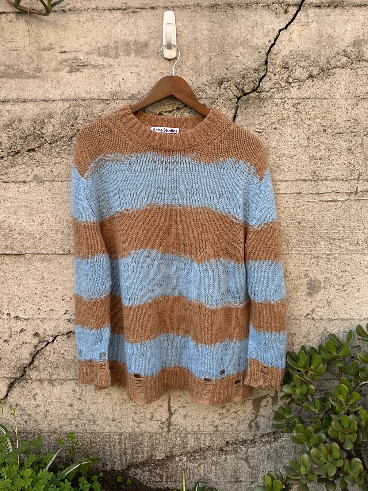 Acne Studios RARE GRAIL Acne Studios Italian distressed Kurt cobain knit Size US M / EU 48-50 / 2 - 3 Thumbnail